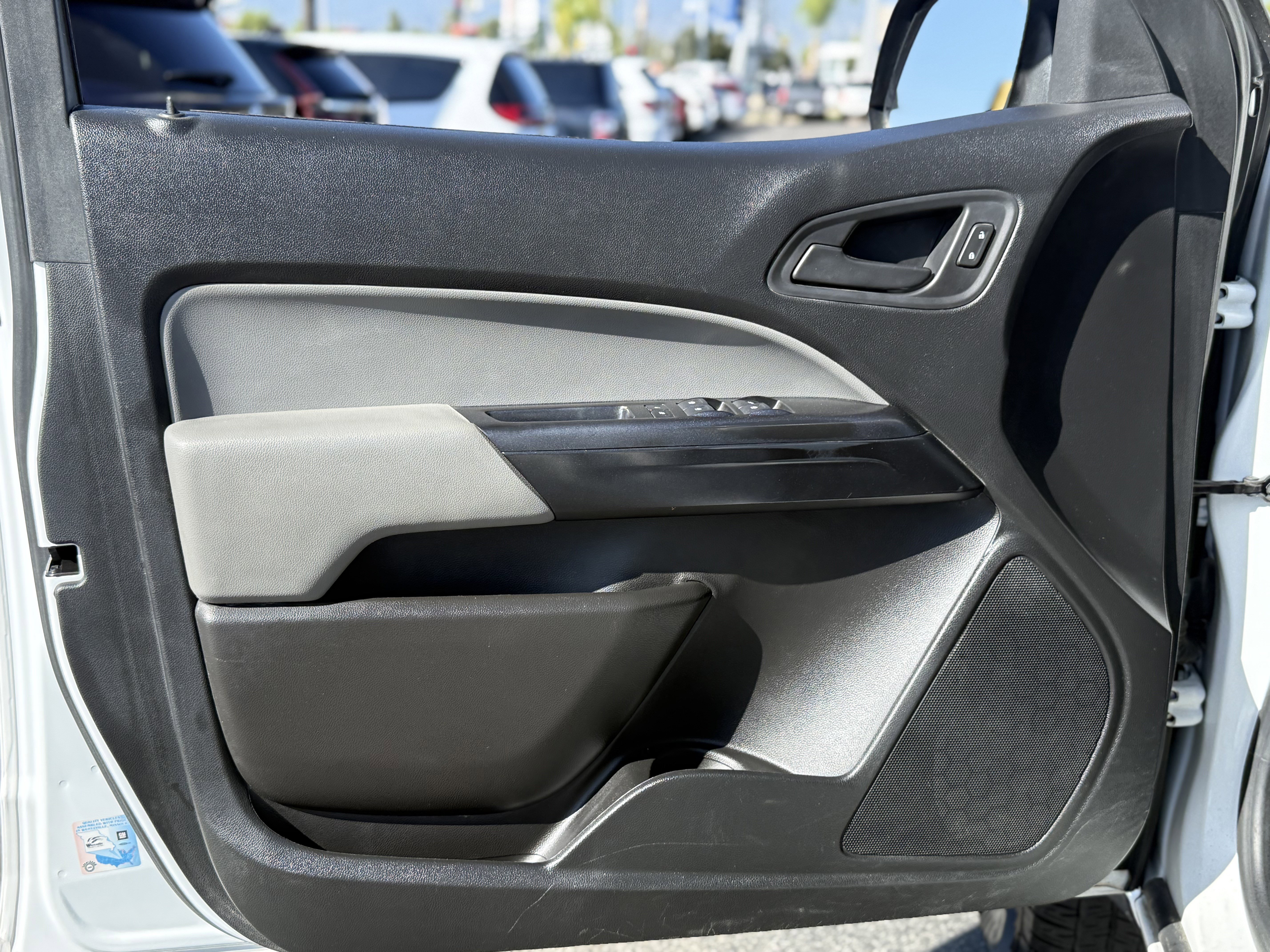 Used 2020 Chevrolet Colorado W/T w/ WT Convenience Package image 11