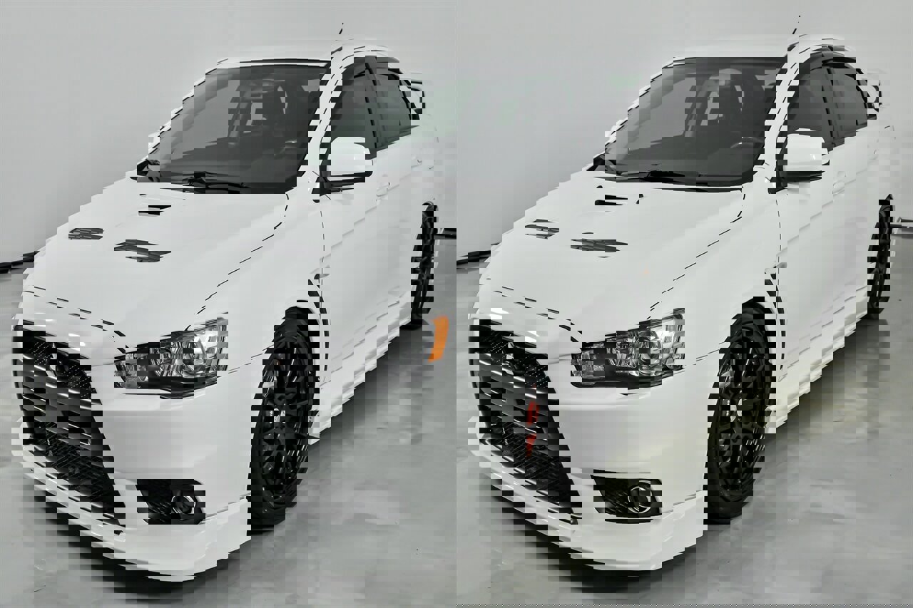 Used 2014 Mitsubishi Lancer Evolution GSR image 6