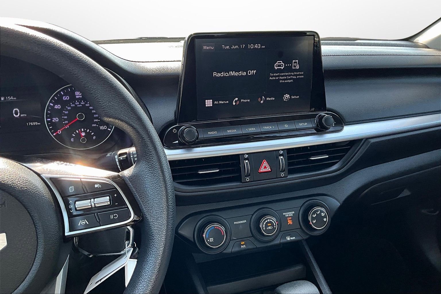 Used 2023 Kia Forte LXS image 6