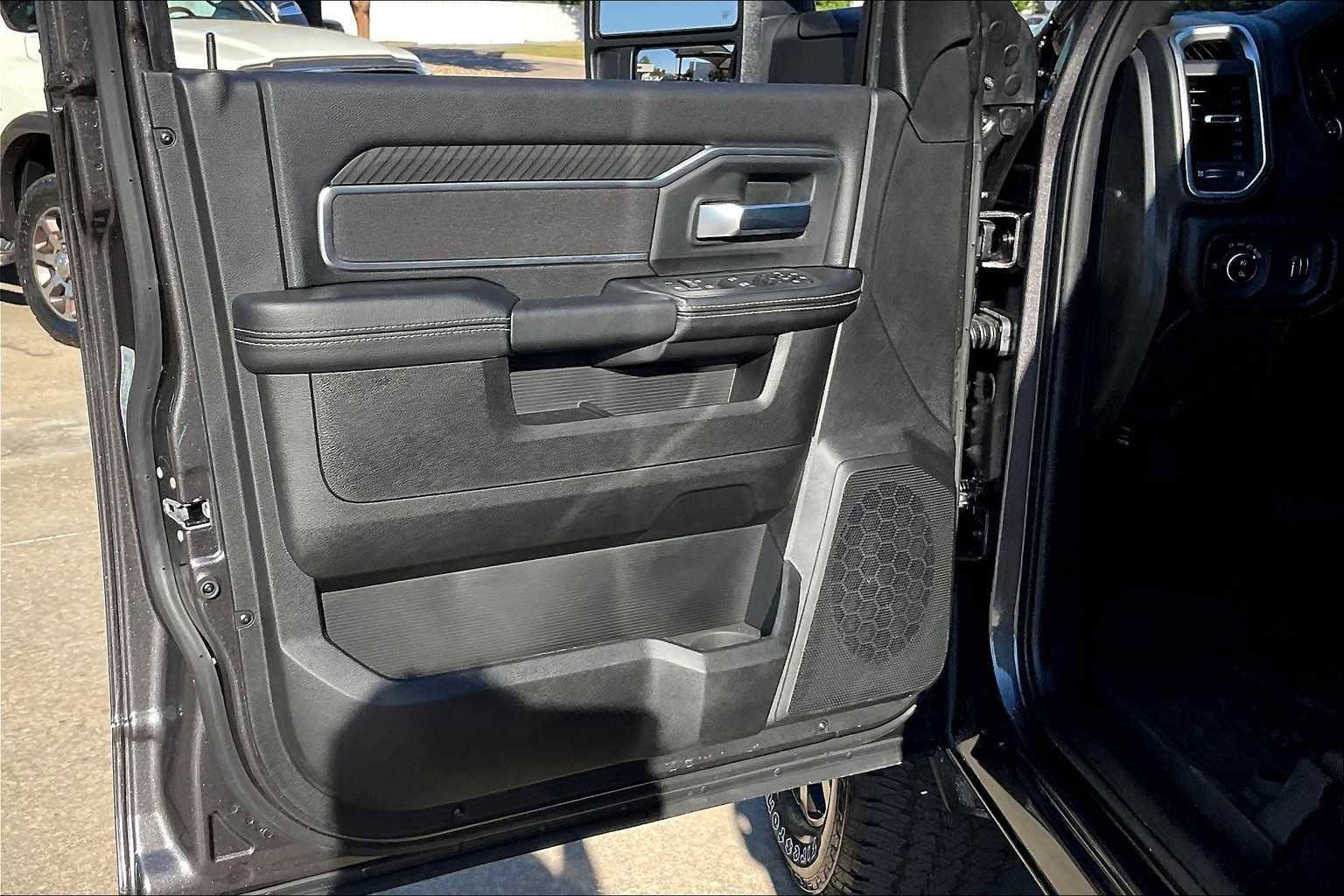 New 2025 RAM 2500 Big Horn image 10