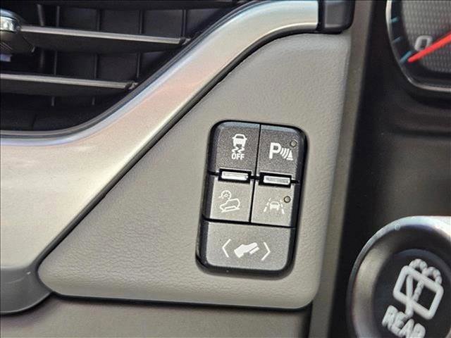 Used 2019 Chevrolet Suburban LT w/ Off-Road Package image 13