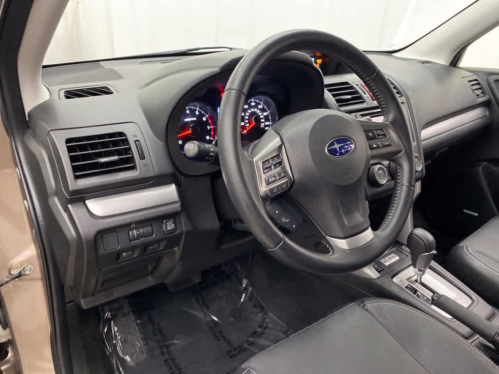 Used 2014 Subaru Forester 2.5i Touring AWD/4WD image 2