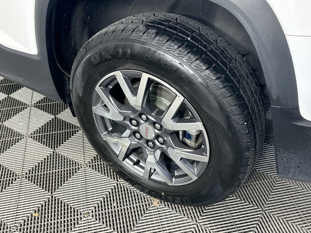 Used 2023 GMC Acadia SLT image 41