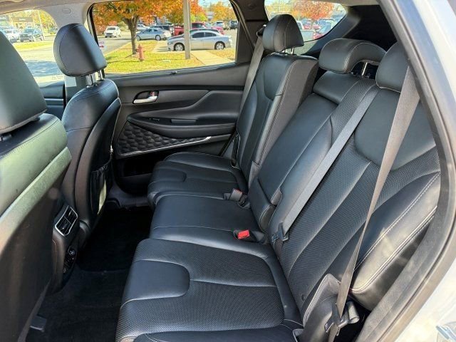 Used 2023 Hyundai Santa Fe Limited image 16