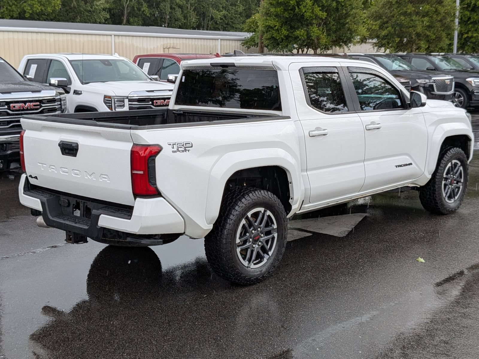 Used 2024 Toyota Tacoma TRD Sport AWD/4WD image 3
