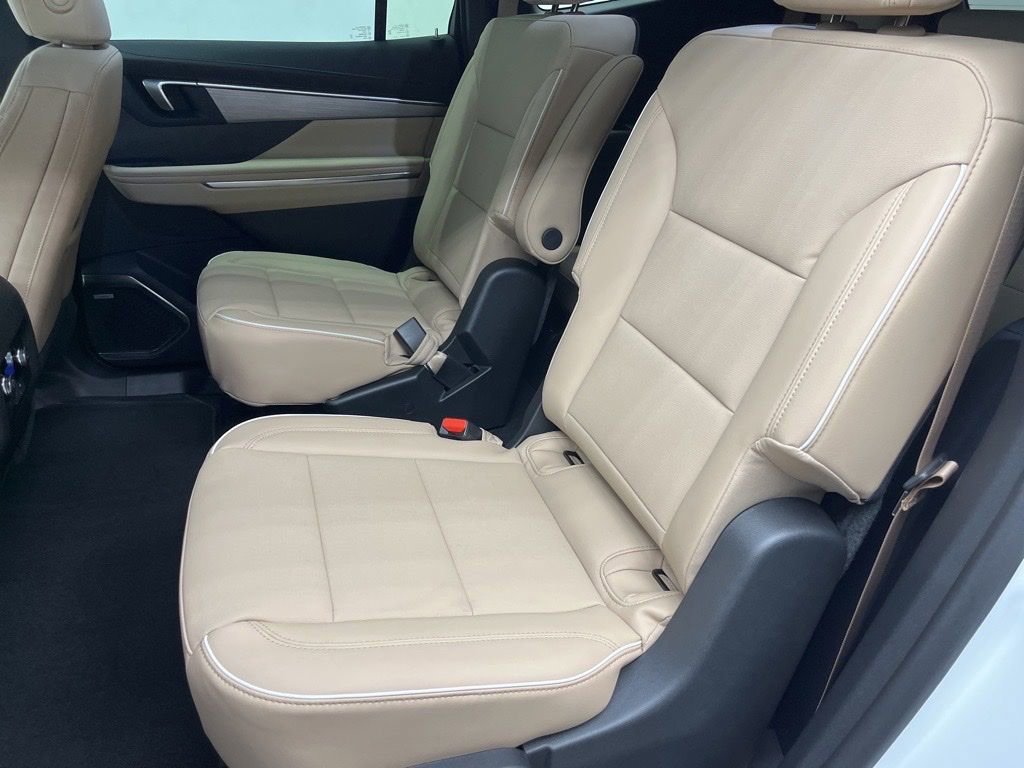 New 2026 Buick Enclave Preferred w/ Power Package image 6