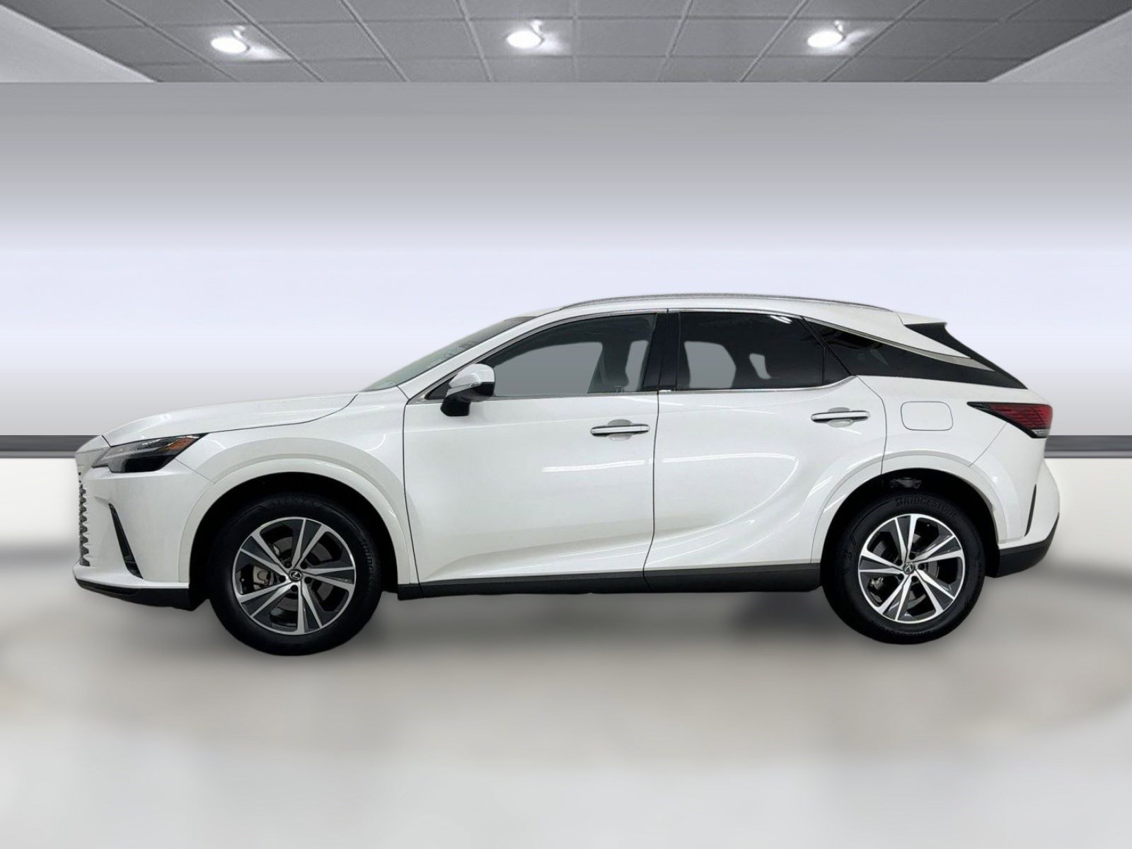 Certified 2025 Lexus RX 350 Premium w/ Accessory Package (Z1) image 2