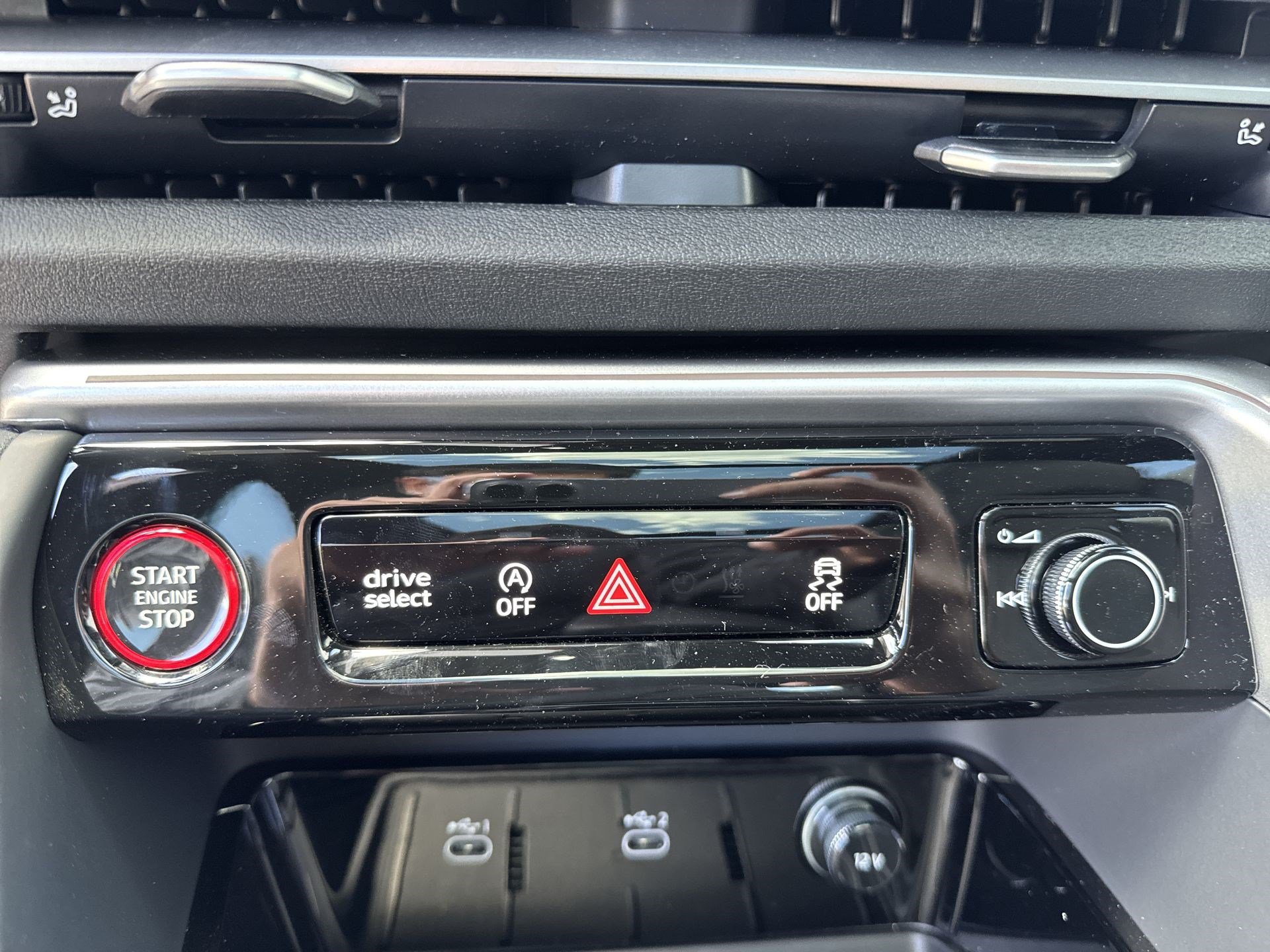New 2026 Audi SQ5 Premium Plus AWD/4WD image 10