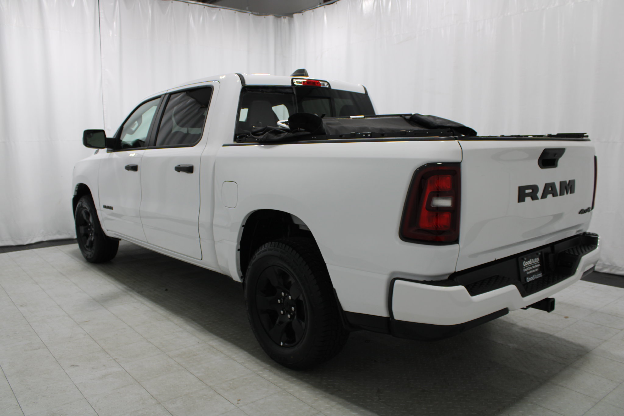 Used 2025 RAM 1500 Tradesman w/ Night Edition AWD/4WD image 7