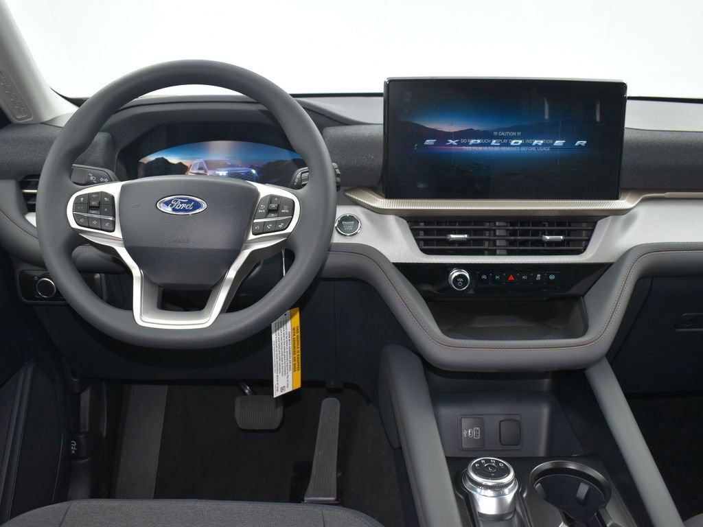 New 2026 Ford Explorer Active image 9