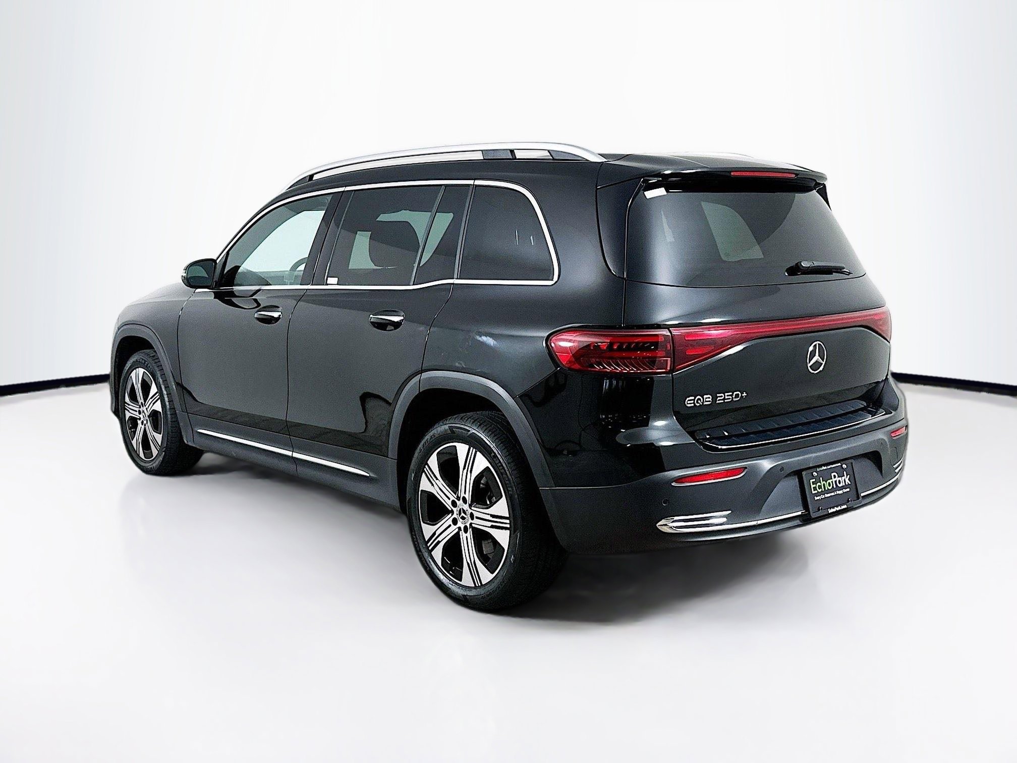 Used 2024 Mercedes-Benz EQB 250+ image 5