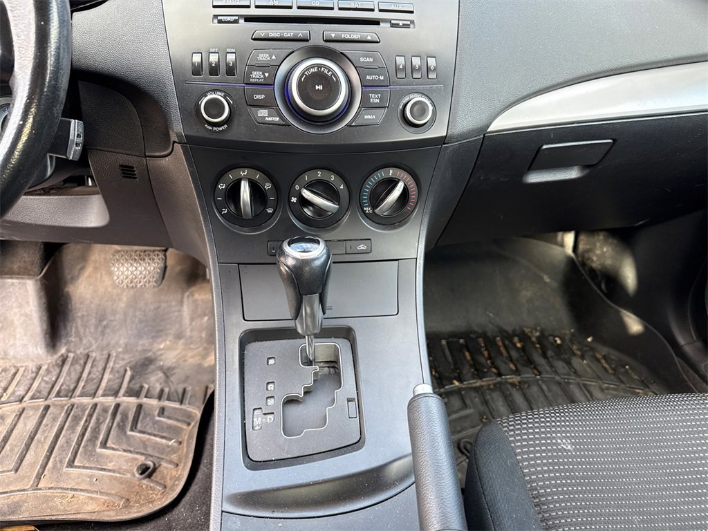 Used 2012 MAZDA MAZDA3 i Touring image 6