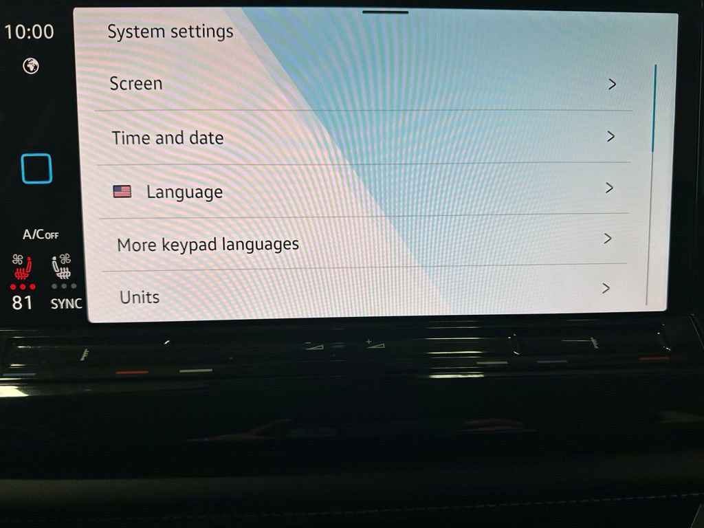 Used 2025 Volkswagen Atlas SE image 34