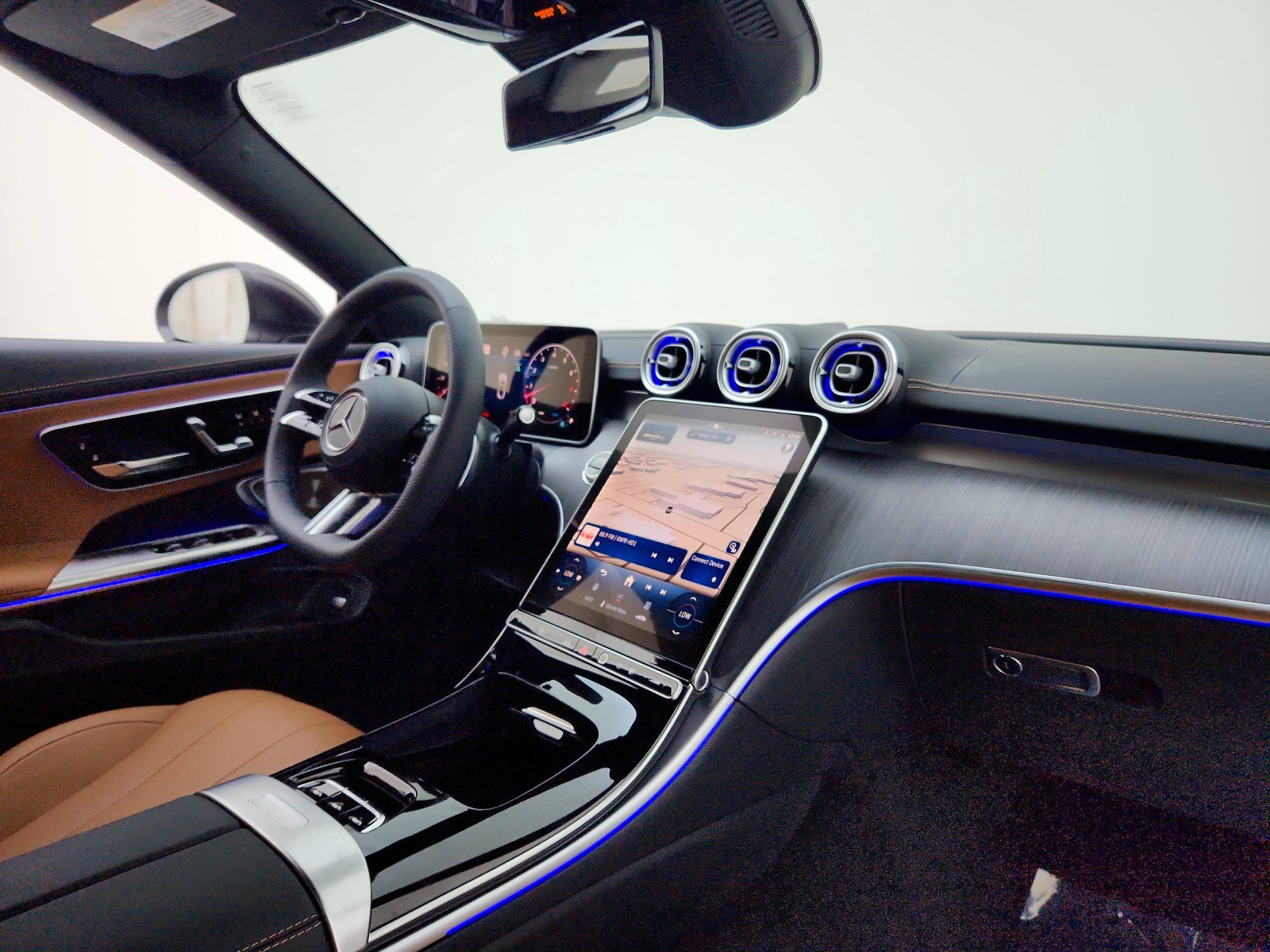 New 2026 Mercedes-Benz CLE 450 4MATIC Cabriolet image 18