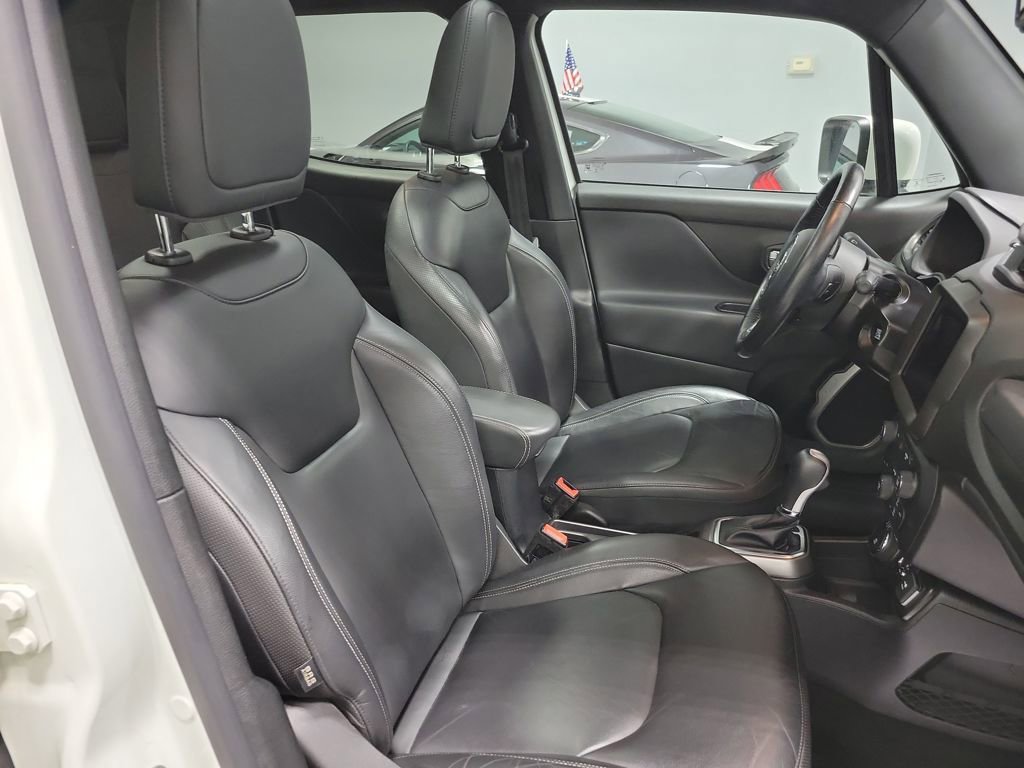 Used 2019 Jeep Renegade Limited w/ Quick Order Package 22P image 26