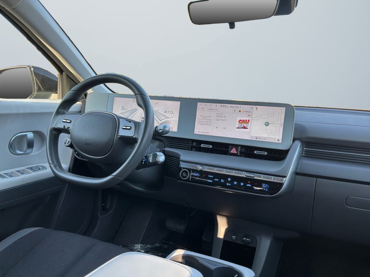 Used 2024 Hyundai Ioniq 5 SE RWD image 14