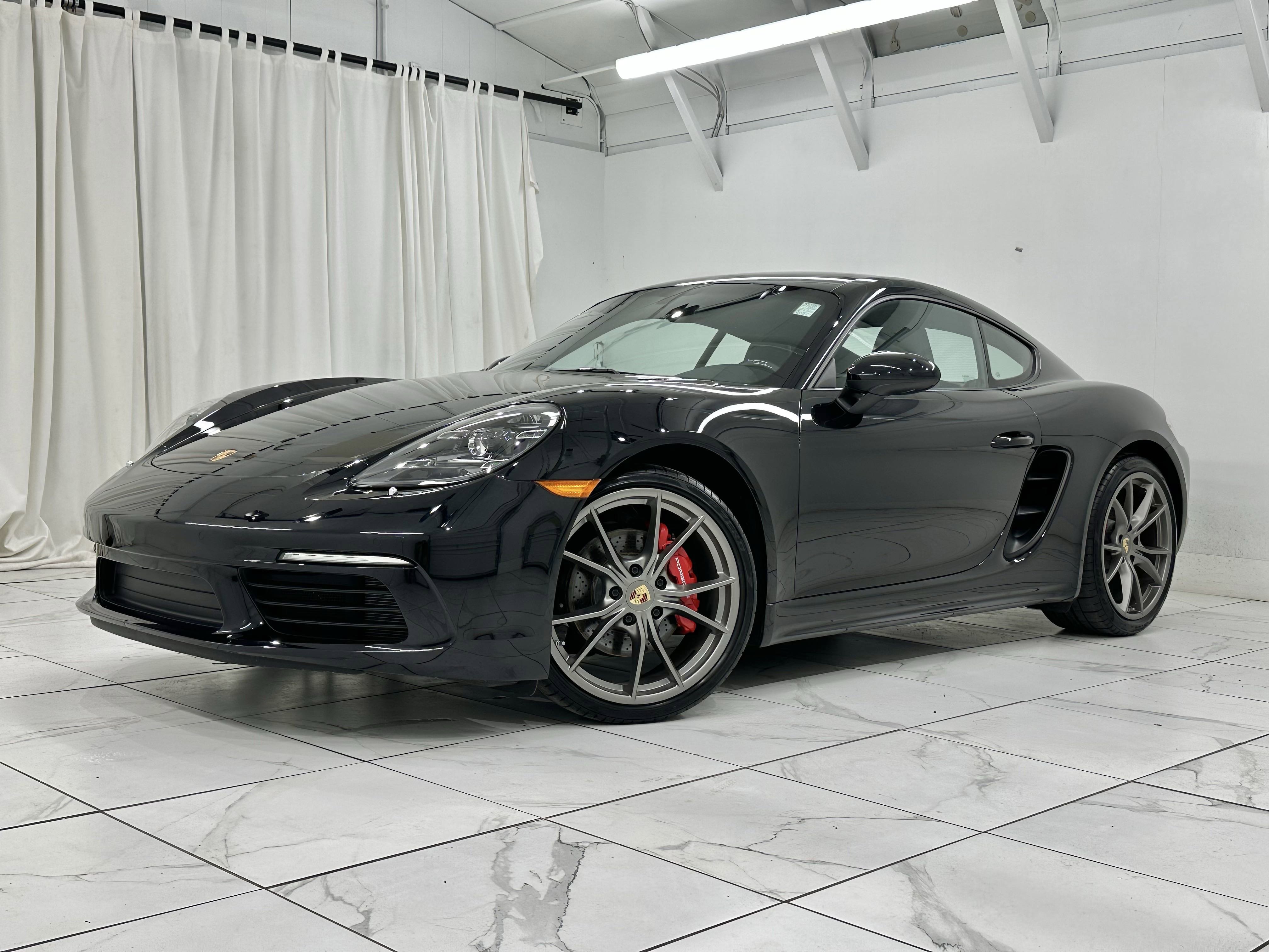 Certified 2024 Porsche 718 Cayman S w/ Premium Package