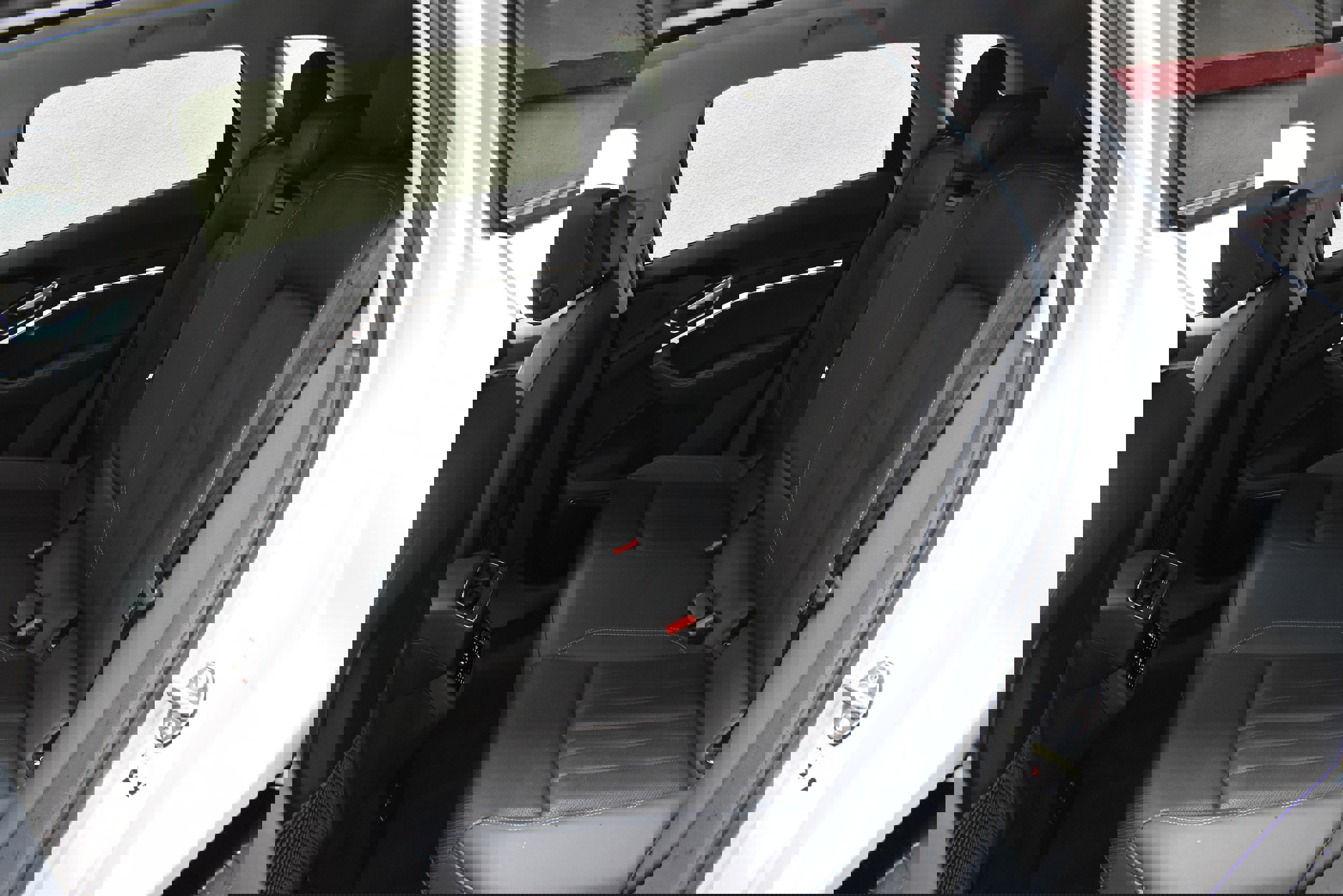 Used 2021 Audi e-tron Premium Plus w/ Premium Plus Package image 24