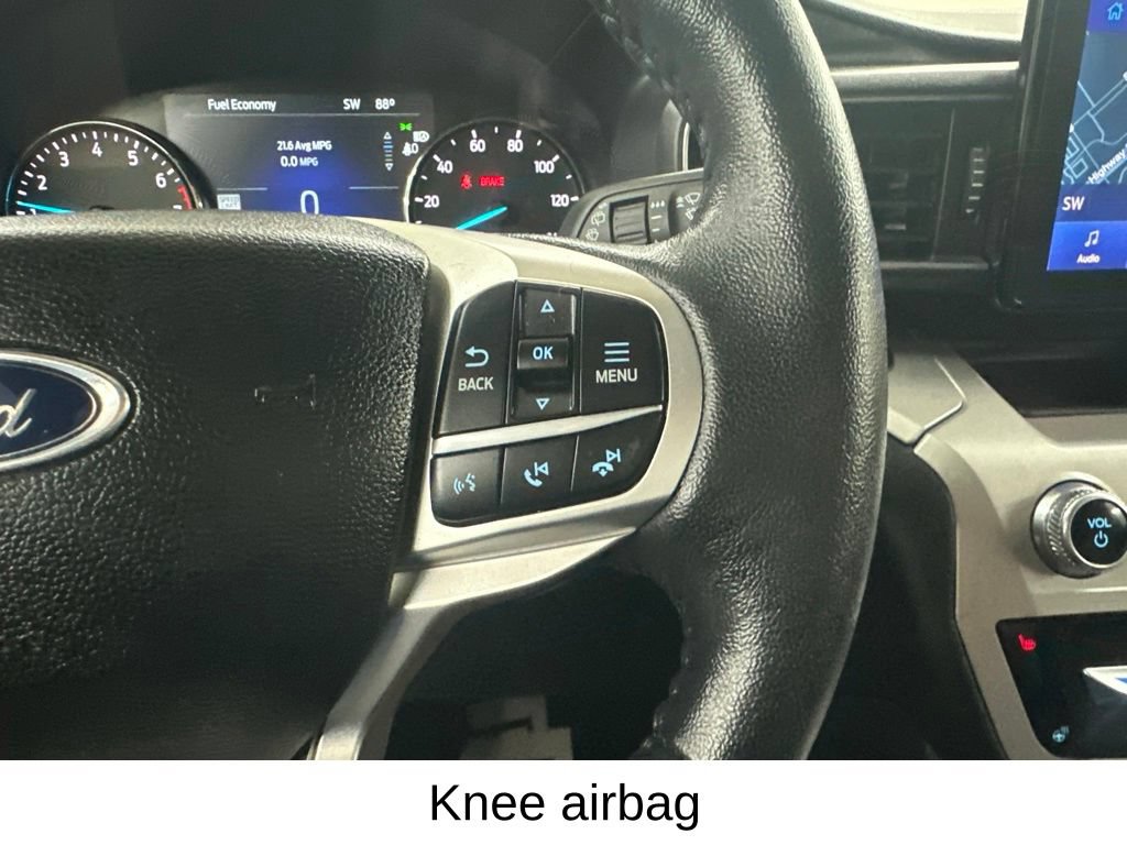 Used 2023 Ford Explorer XLT w/ Equipment Group 202A AWD/4WD image 40