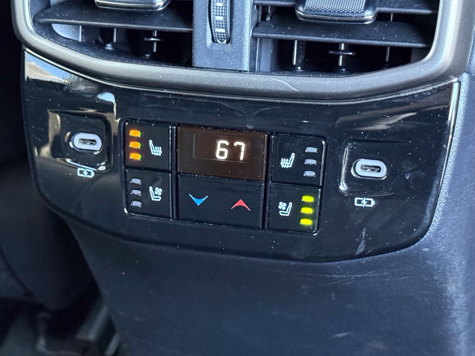 Used 2023 Lexus RX 500h F Sport w/ Accessory Package (Z1) AWD/4WD image 18