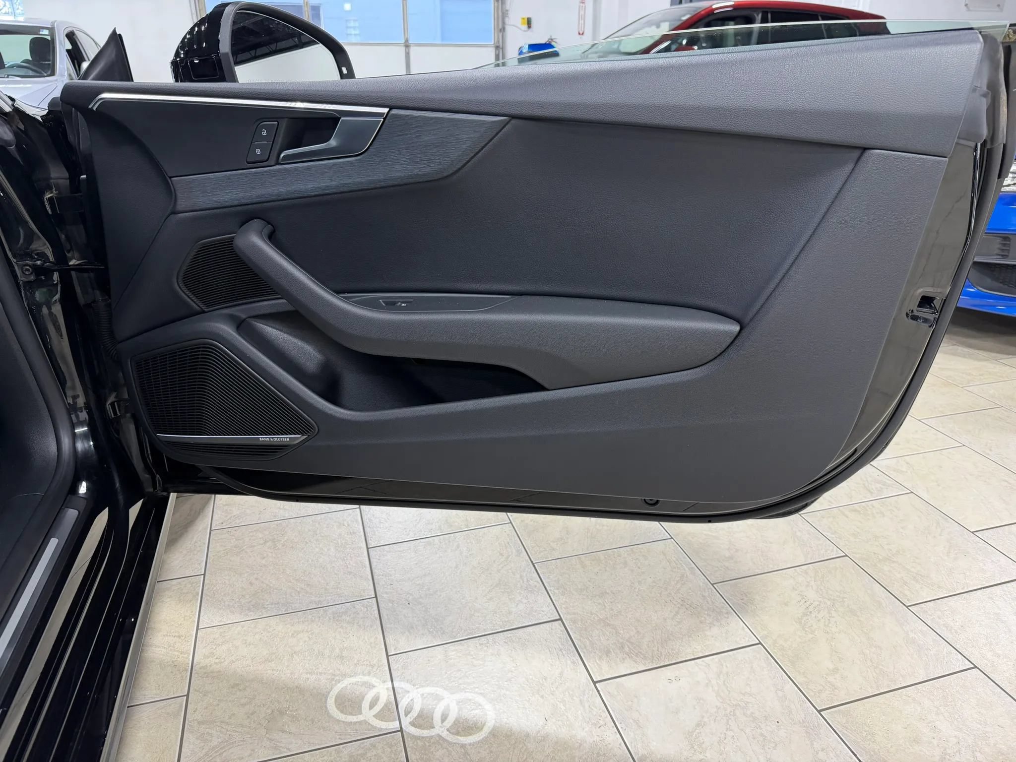 Used 2018 Audi A5 2.0T Premium Plus AWD/4WD image 32