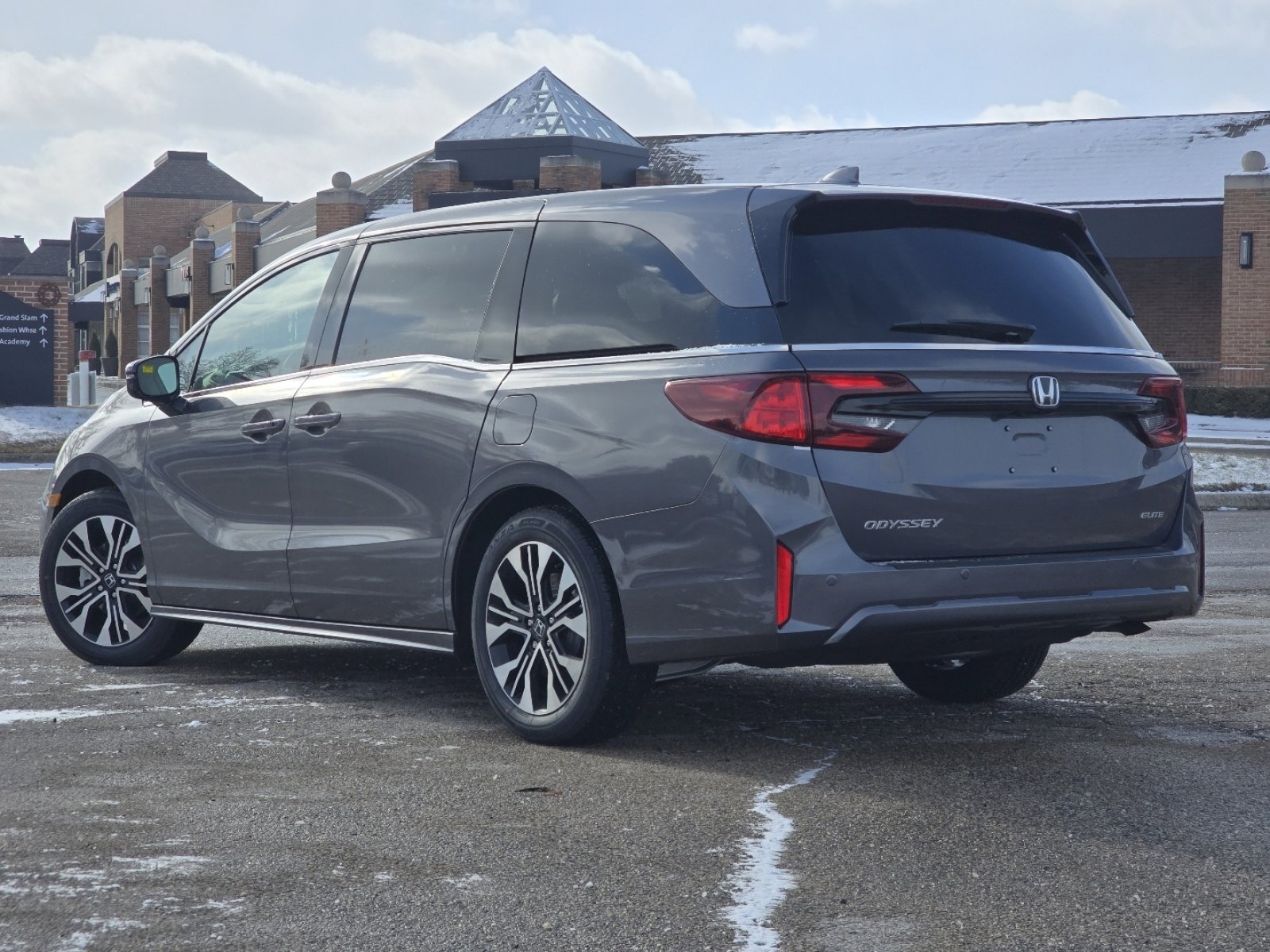 New 2026 Honda Odyssey Elite image 17