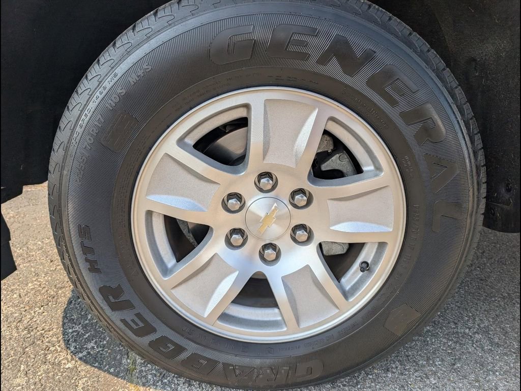 Used 2018 Chevrolet Silverado 1500 LT w/ All Star Edition image 25