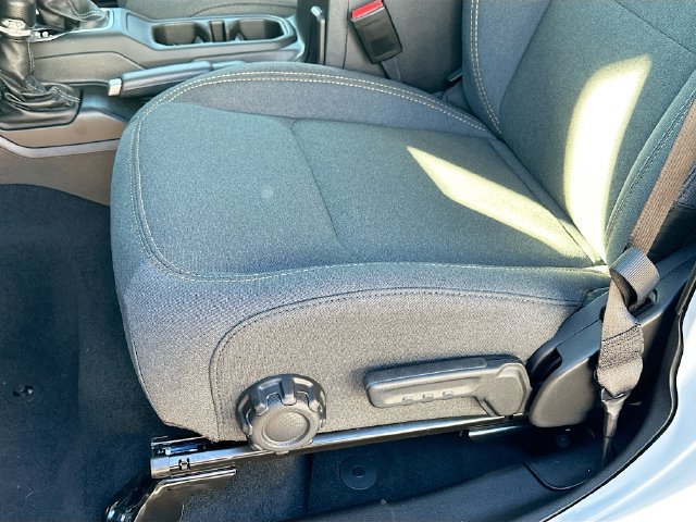 New 2026 Jeep Gladiator Sport AWD/4WD image 19