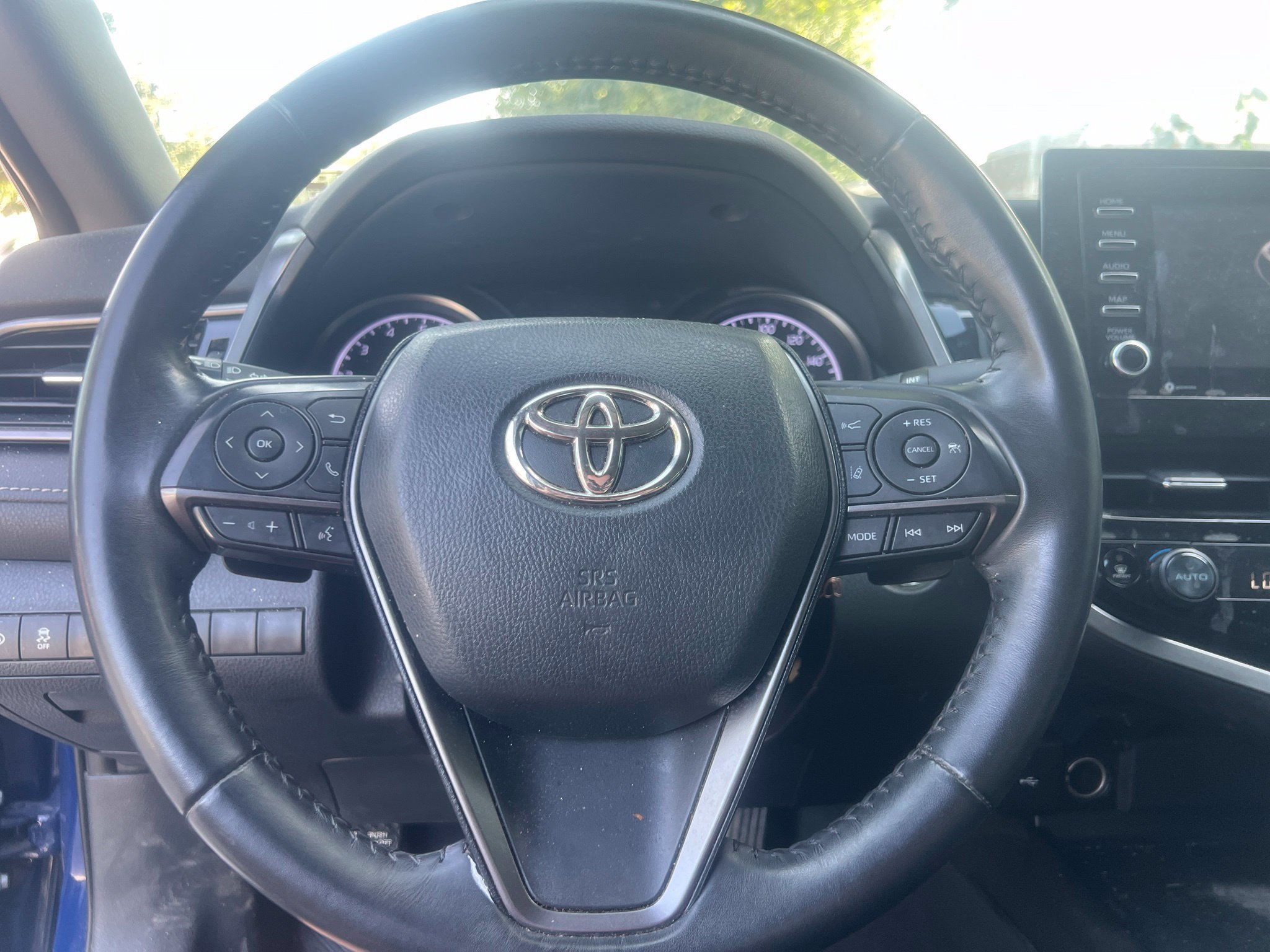 Used 2023 Toyota Camry SE w/ Convenience Package FWD image 15