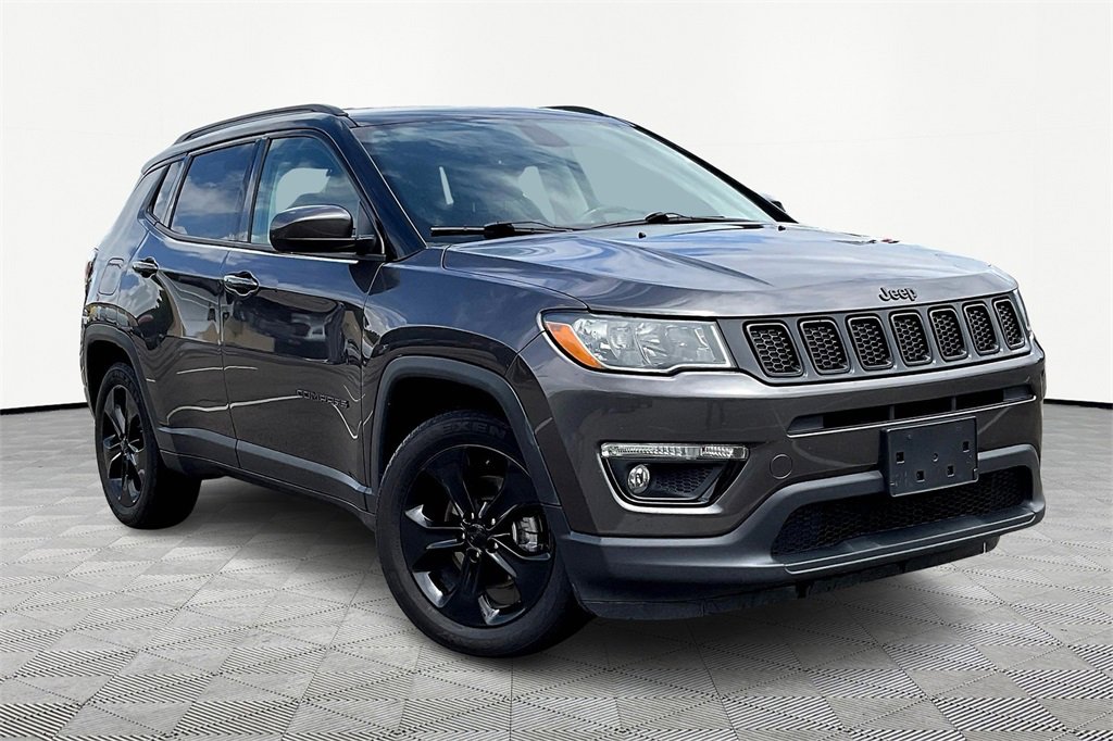 Used 2020 Jeep Compass Altitude image 1