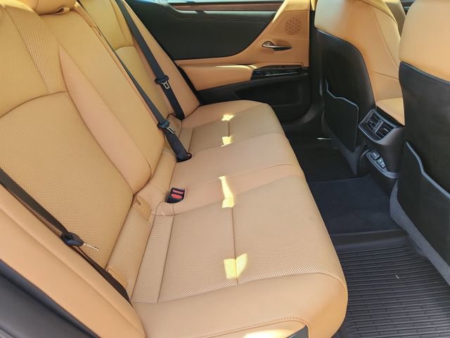 Used 2022 Lexus ES 350 w/ Premium Package image 27