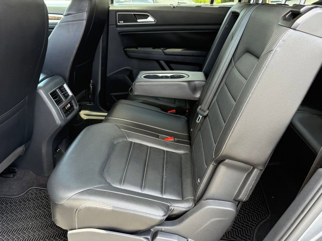 Used 2018 Volkswagen Atlas SEL Premium AWD/4WD image 28