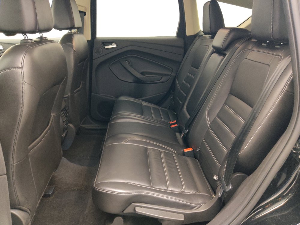Used 2017 Ford Escape Titanium AWD/4WD image 18