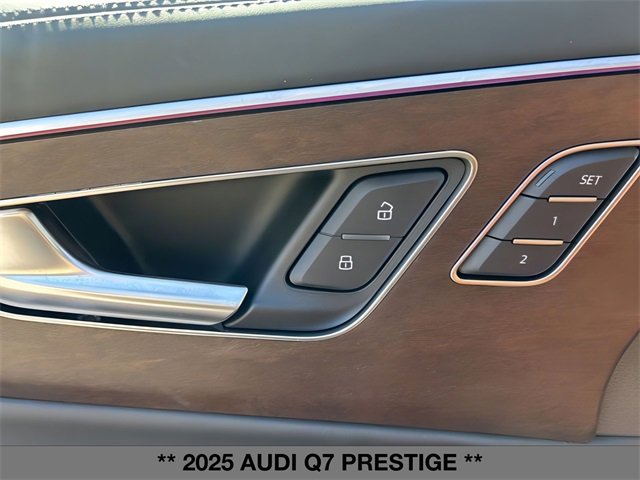 New 2025 Audi Q7 3.0T Prestige image 18