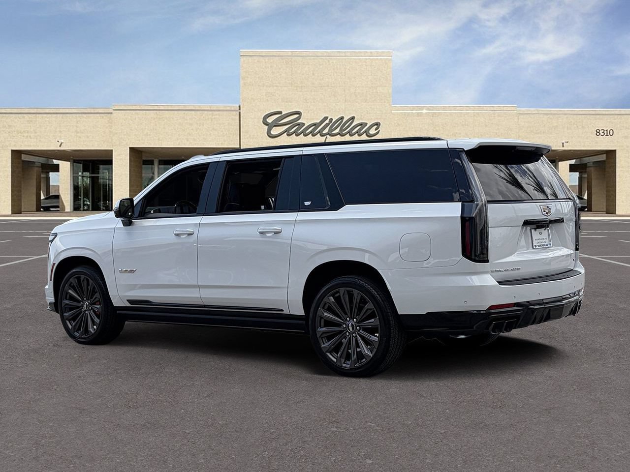 Certified 2026 Cadillac Escalade ESV V AWD/4WD image 7