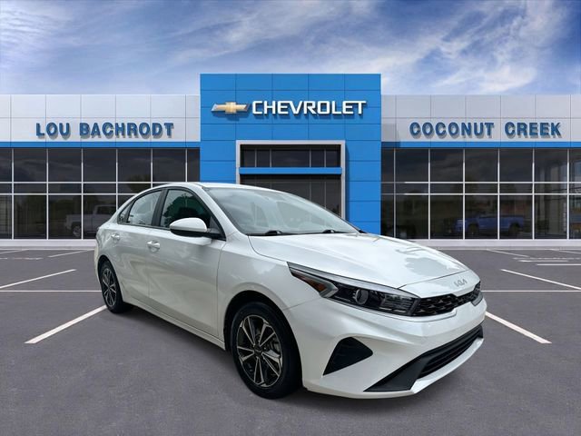 Used 2024 Kia Forte LXS FWD image 1