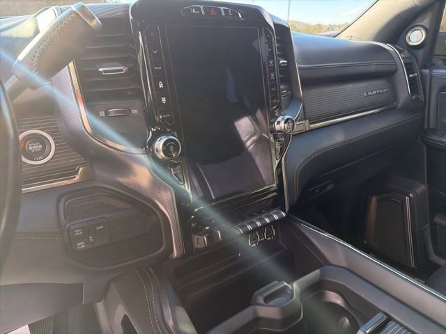 Used 2020 RAM 3500 Limited image 17