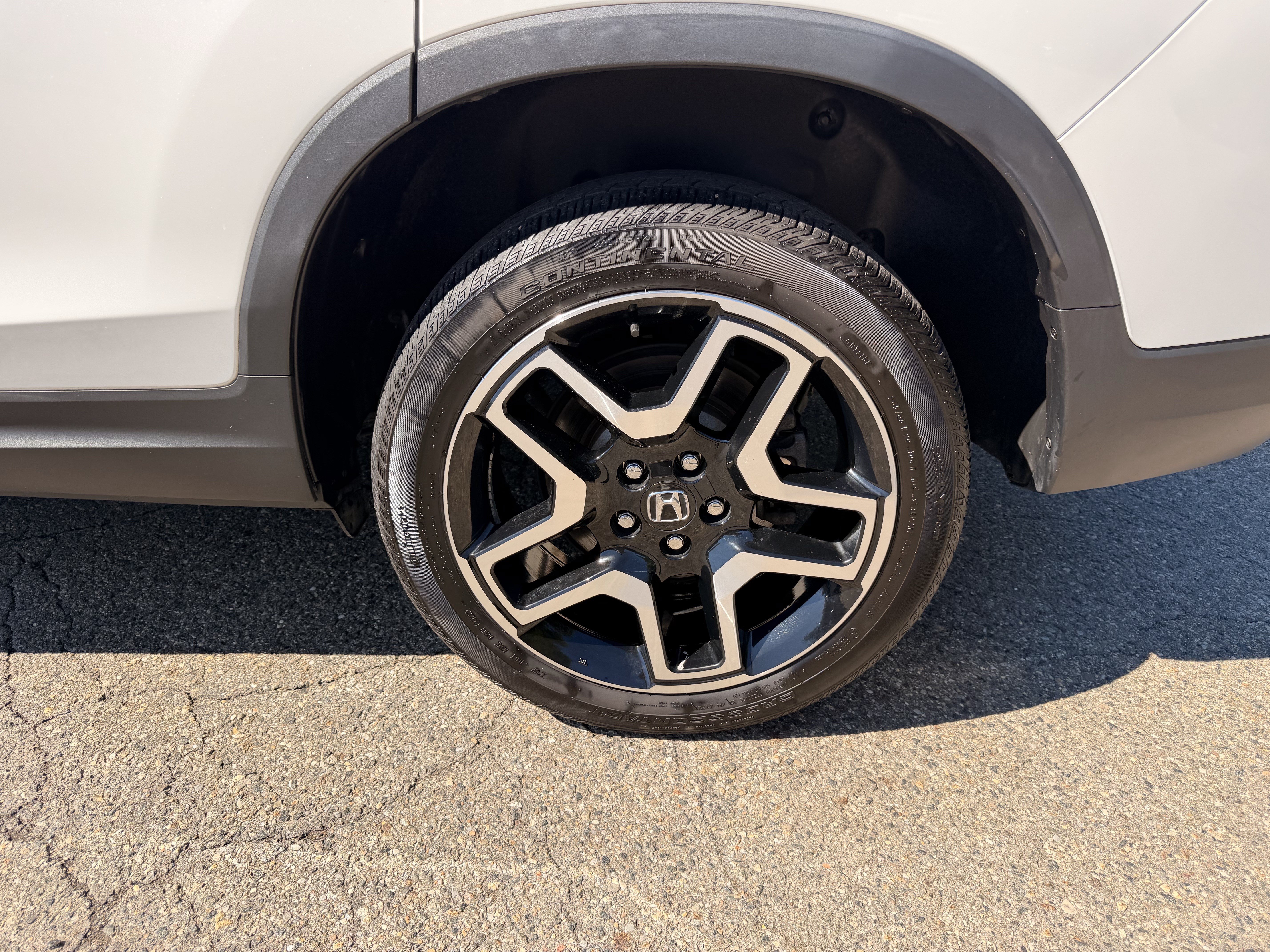 Used 2022 Honda Passport Elite image 8