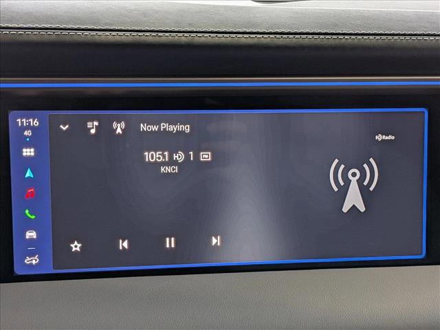 Used 2024 Porsche Macan 4 Electric image 12