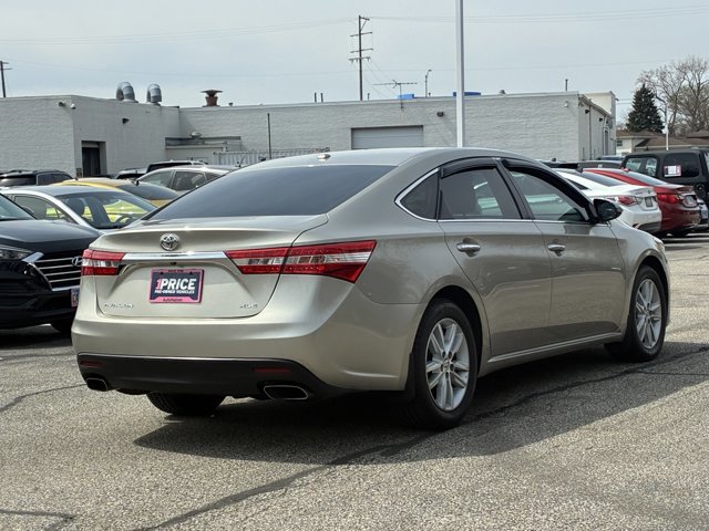 Used 2015 Toyota Avalon XLE image 5