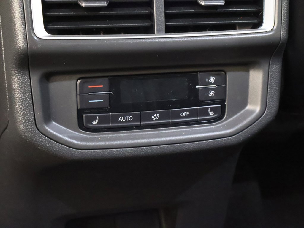 Used 2024 Volkswagen Atlas SEL image 52