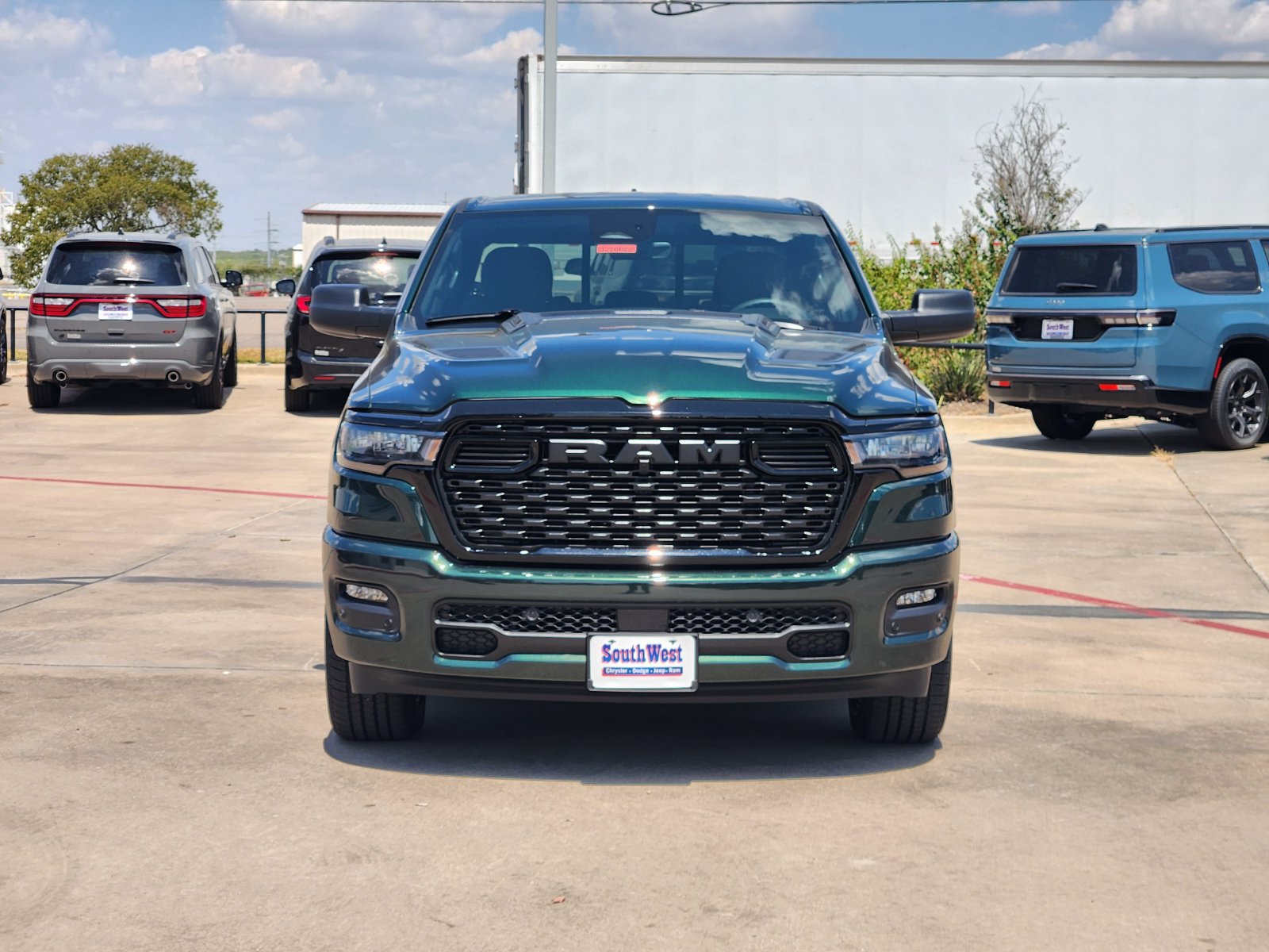 New 2027 RAM 1500 Express AWD/4WD image 6