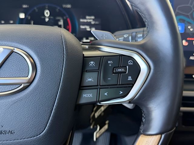 Used 2025 Lexus RX 350 Premium image 25