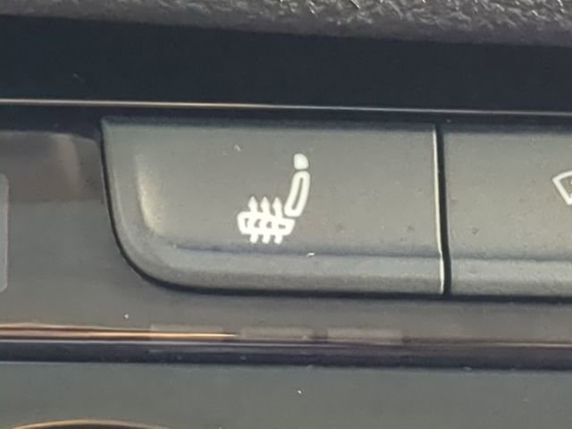 Certified 2023 Volkswagen Jetta SE image 24