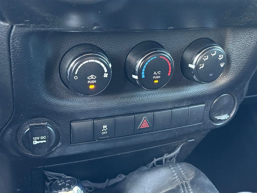 Used 2014 Jeep Wrangler Sport w/ Quick Order Package 23S AWD/4WD image 23