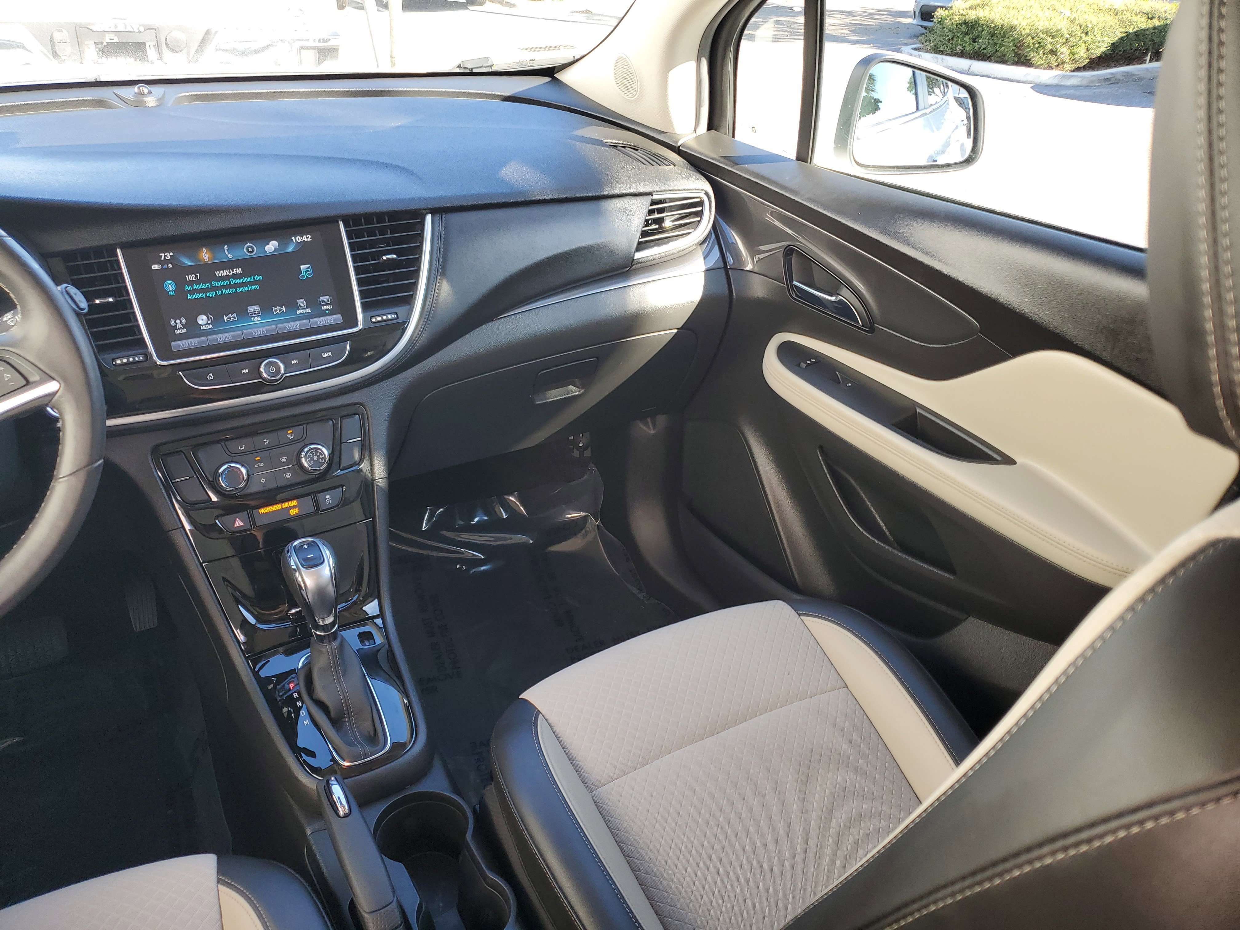 Used 2020 Buick Encore Preferred w/ Safety Package image 14