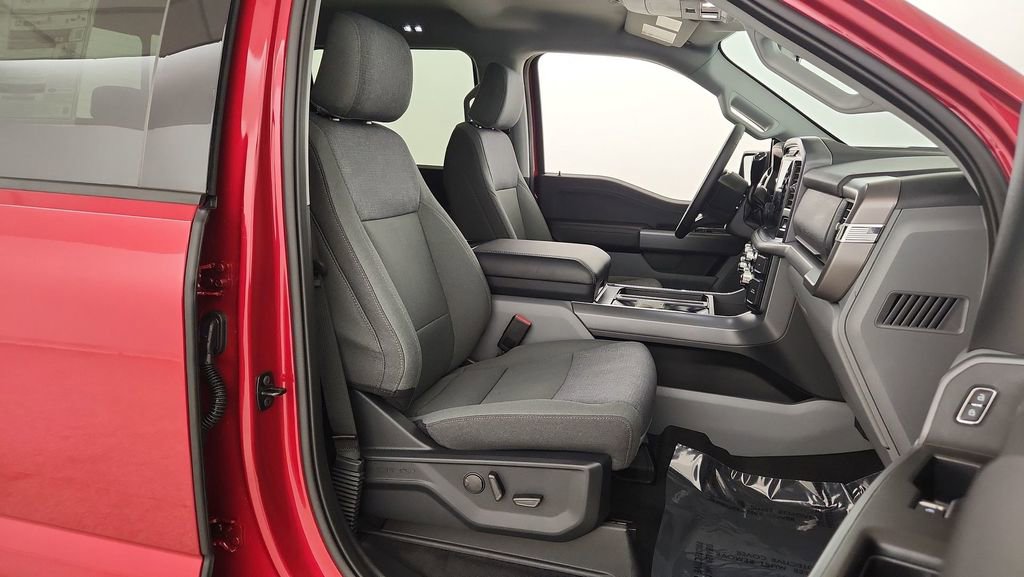 New 2024 Ford F150 XLT w/ Equipment Group 302A MID image 36