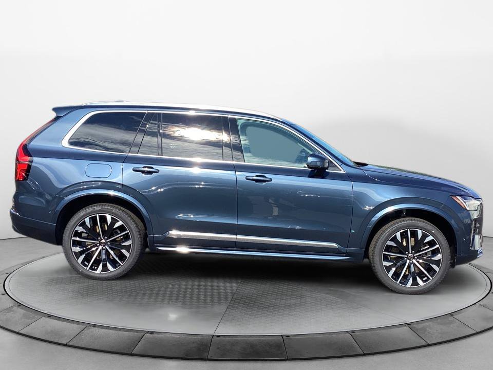 New 2026 Volvo XC90 T8 Ultra w/ Protection Package Premier AWD/4WD image 8