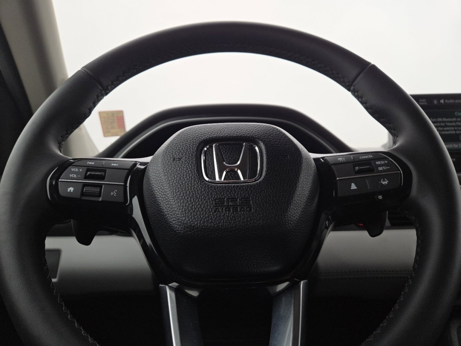 Used 2025 Honda Pilot EX-L image 25