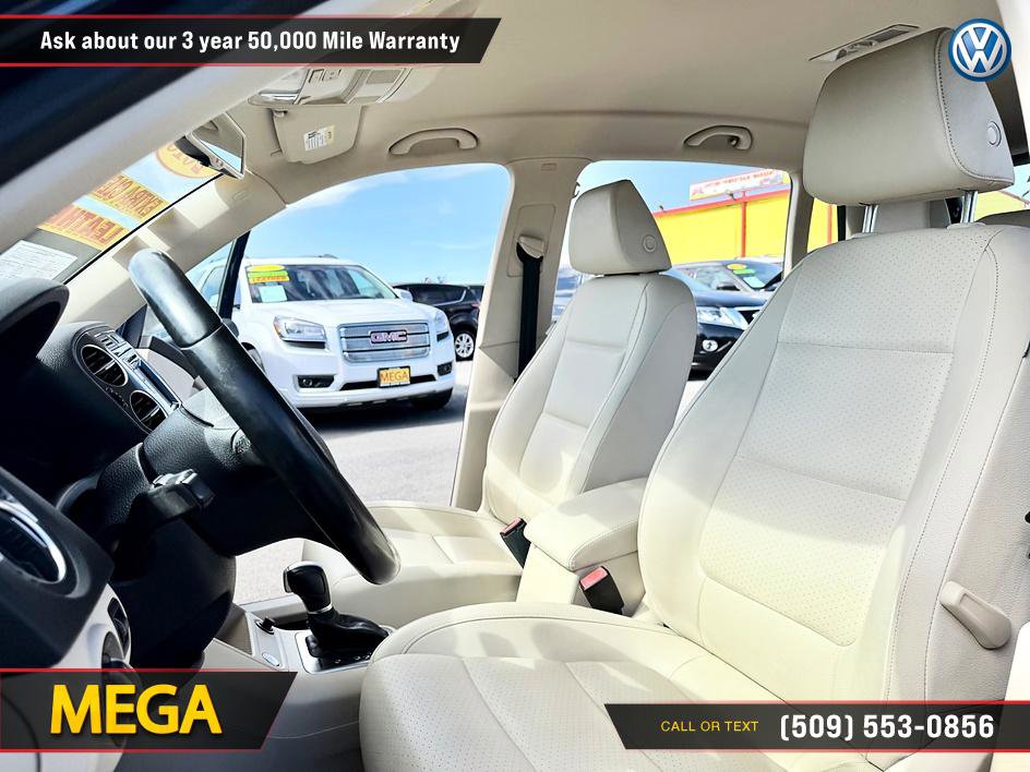 Used 2016 Volkswagen Tiguan S image 15